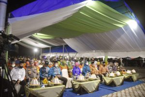 Bupati Buton Utara tutup festival Seni dan Qasidah tingkat provinsi Sultra