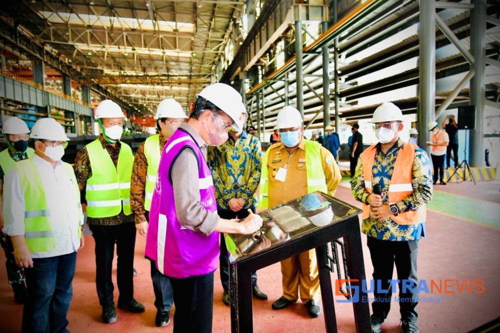 Resmikan Pabrik Smelter PT GNI, Presiden Jokowi Akan Stop Ekspor Bahan Mentah