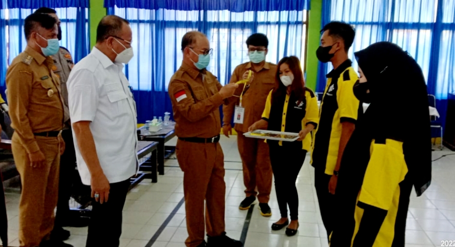 Bupati Konsel bersama Kepala BPVP Kendari Buka Tujuh Paket Pelatihan di BLK Konsel