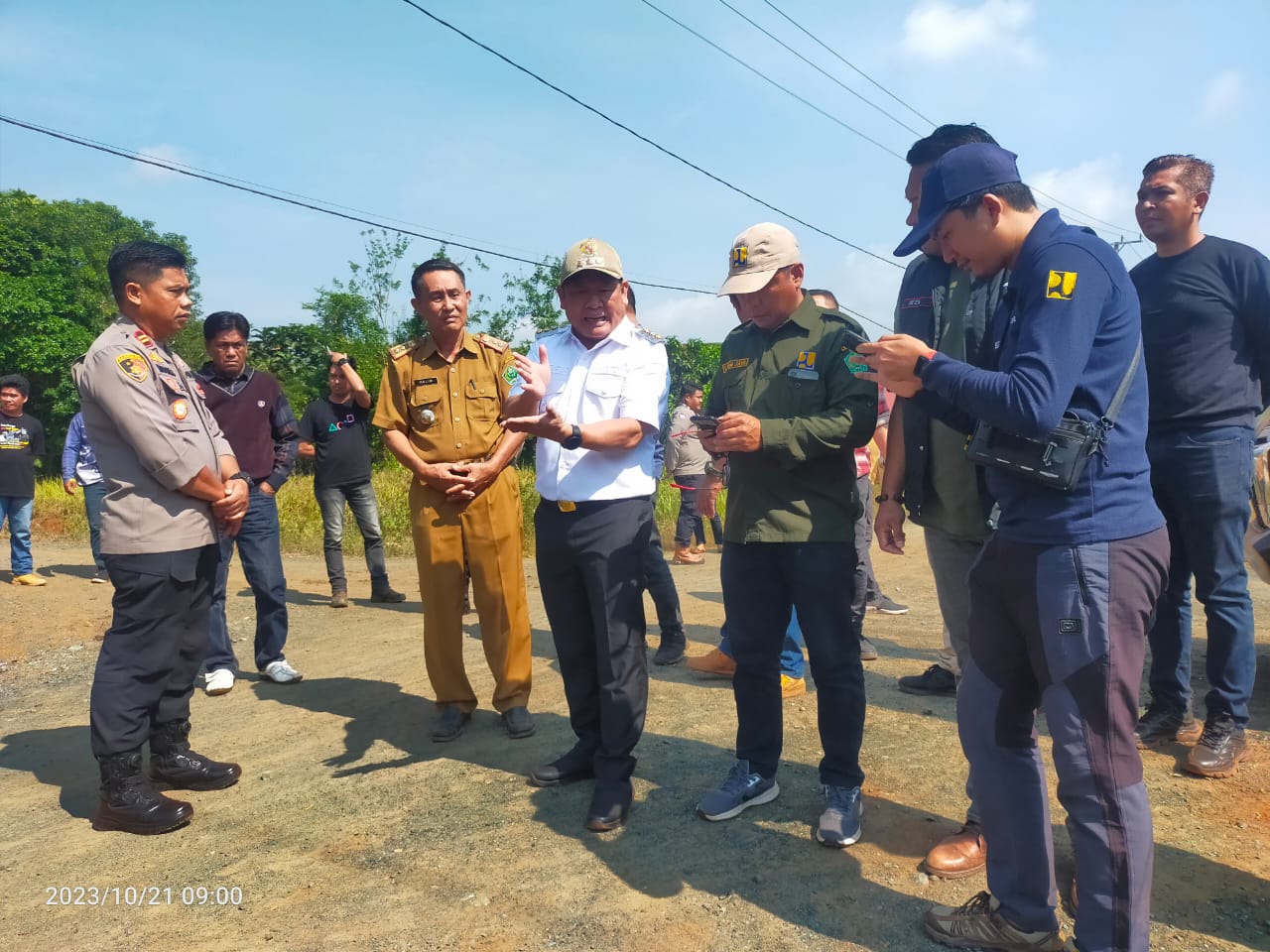 Pj Bupati Konawe Kunjungi Lokasi Rencana Pembangunan Jalan Latoma Routa Sultranews